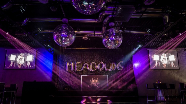 Sp�cialistes du mariage et Mitzvah au Montr�al | Producteurs de mariages et d'�v�nements � Montr�al - artistes en direct, DJ's pour mariages, c�r�monies de mariage, danseurs, mariages et �v�nements, �clairage pour votre mariage et moments sp�ciaux.