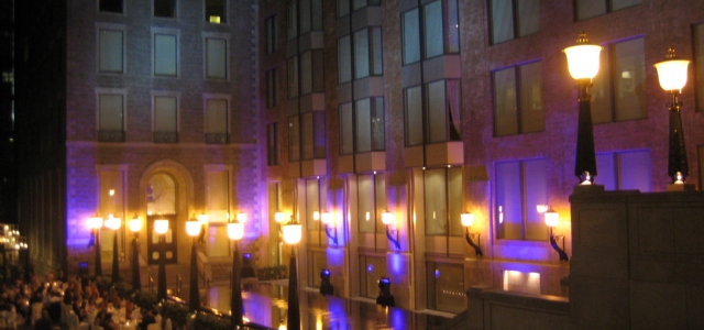 Sp�cialistes du mariage et Mitzvah au Montr�al | Producteurs de mariages et d'�v�nements � Montr�al - artistes en direct, DJ's pour mariages, c�r�monies de mariage, danseurs, mariages et �v�nements, �clairage pour votre mariage et moments sp�ciaux.