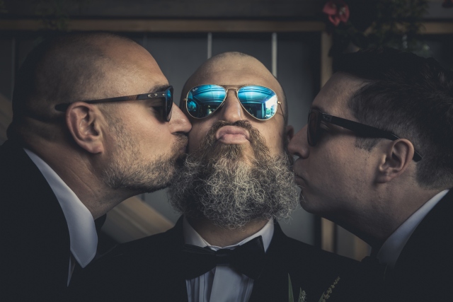 Sp�cialistes du mariage et Mitzvah au Montr�al | Producteurs de mariages et d'�v�nements � Montr�al - artistes en direct, DJ's pour mariages, c�r�monies de mariage, danseurs, mariages et �v�nements, �clairage pour votre mariage et moments sp�ciaux.
