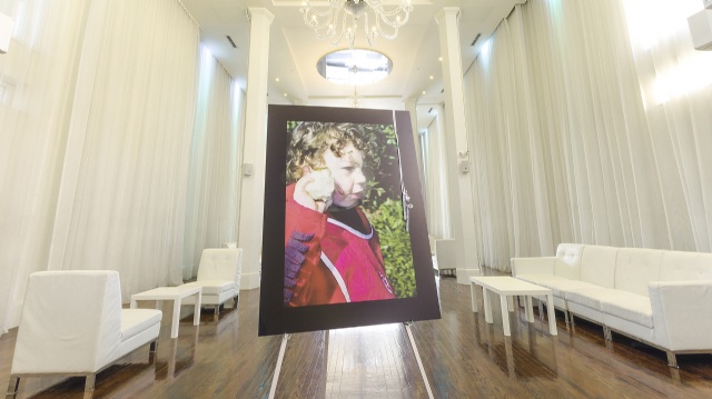 Sp�cialistes du mariage et Mitzvah au Montr�al | Producteurs de mariages et d'�v�nements � Montr�al - artistes en direct, DJ's pour mariages, c�r�monies de mariage, danseurs, mariages et �v�nements, �clairage pour votre mariage et moments sp�ciaux.