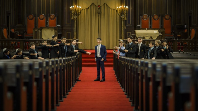 Sp�cialistes du mariage et Mitzvah au Montr�al | Producteurs de mariages et d'�v�nements � Montr�al - artistes en direct, DJ's pour mariages, c�r�monies de mariage, danseurs, mariages et �v�nements, �clairage pour votre mariage et moments sp�ciaux.