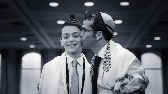 Sp�cialistes du mariage et Mitzvah au Montr�al | Producteurs de mariages et d'�v�nements � Montr�al - artistes en direct, DJ's pour mariages, c�r�monies de mariage, danseurs, mariages et �v�nements, �clairage pour votre mariage et moments sp�ciaux.