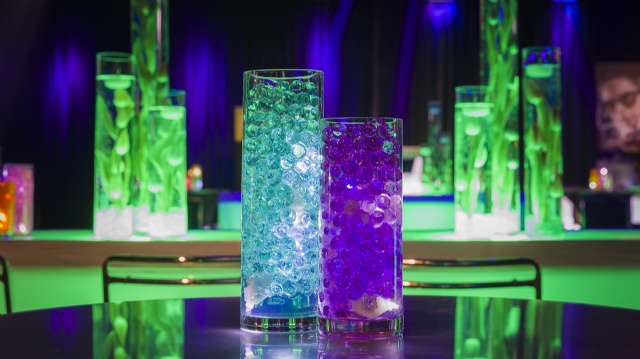 Sp�cialistes du mariage et Mitzvah au Montr�al | Producteurs de mariages et d'�v�nements � Montr�al - artistes en direct, DJ's pour mariages, c�r�monies de mariage, danseurs, mariages et �v�nements, �clairage pour votre mariage et moments sp�ciaux.