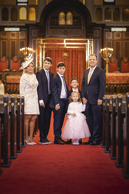 Mitzvah photographer in Montreal, Quebec