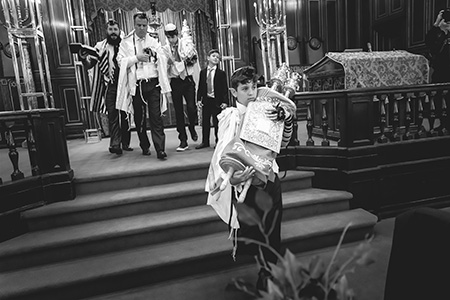 Mitzvah photographer in Montreal, Quebec
