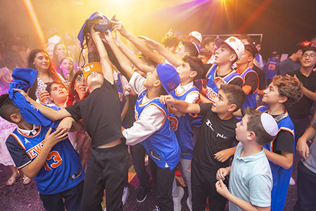 Mitzvah photographer in Montreal, Quebec