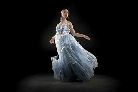 Studio photographer in Montreal, Quebec