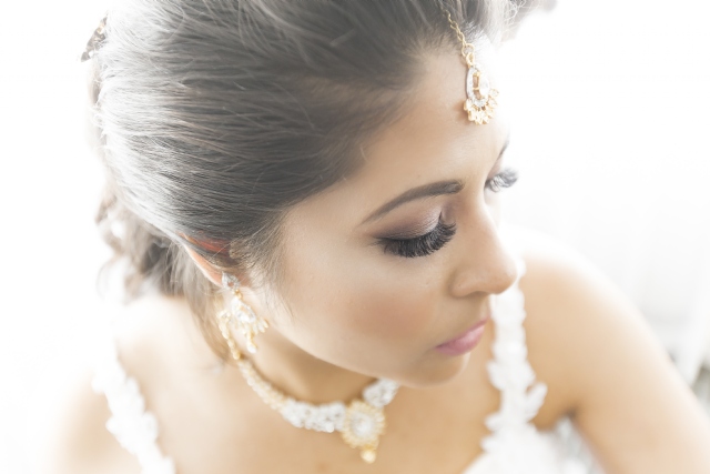 Montreal Wedding, Mitzvah Specialists | Montreal's Wedding & event producers - live performers, DJ's for weddings, MC's, dancers, wedding / event rentals, lighting for your Wedding & special moments.